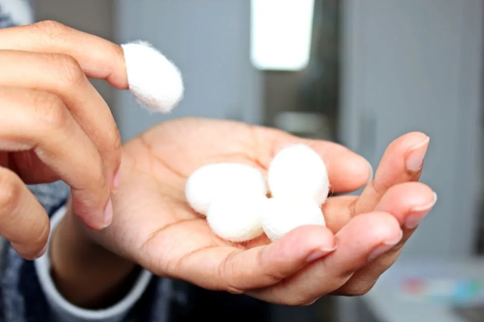 Tips Aman Pakai Alat Penyedot Komedo Sekaligus Rekomendasi Produknya. Beneran Ampuh Nggak, Ya? 23