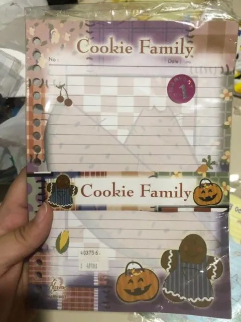 Nostalgia Zaman di Mana Kasta Sosial Ditentukan dari Kertas Binder Merek Harvest 5
