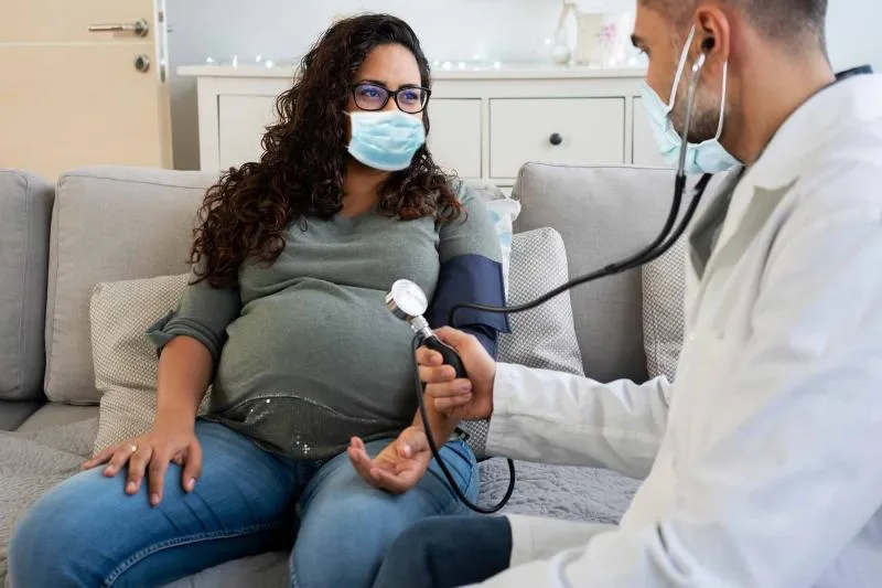 Hamil di Masa Pandemi? Yuk Simak Panduan Kehamilan dan Persalinan ini Agar Kamu dan Bayi Aman 5