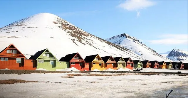 Mengintip Kota Arktik Longyearbyen di Norwegia yang Melarang Warganya Meninggal. Apa Alasannya? 5