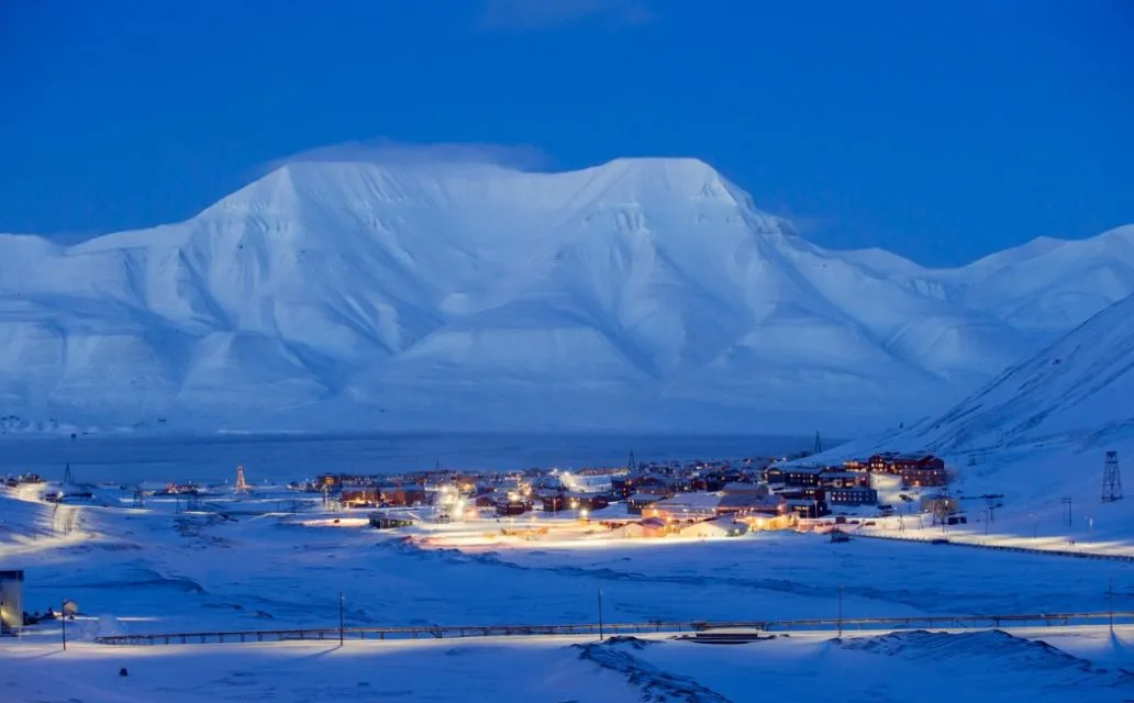 Mengintip Kota Arktik Longyearbyen di Norwegia yang Melarang Warganya Meninggal. Apa Alasannya? 6