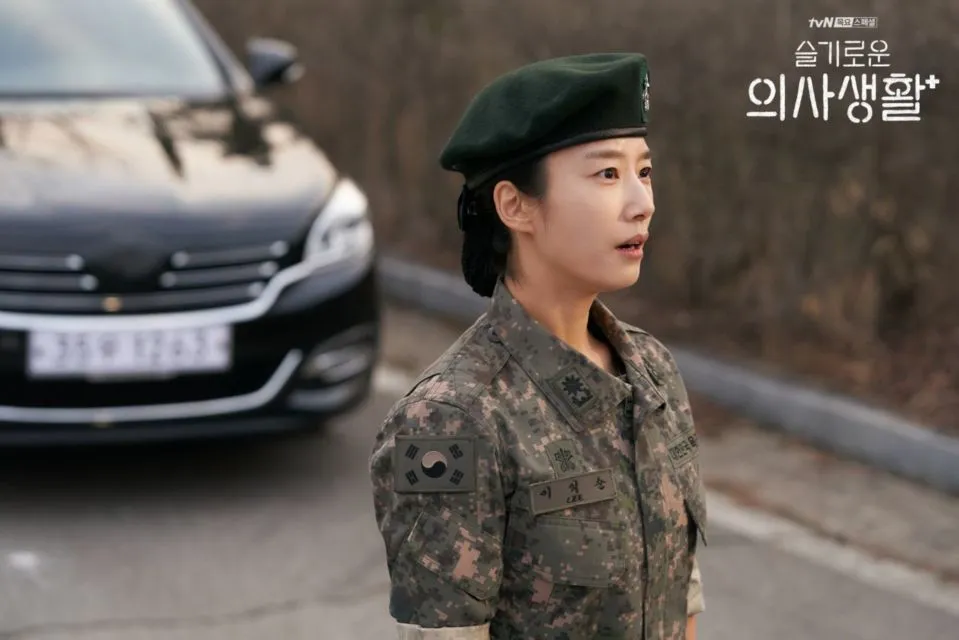 10 Pemeran Pendukung dalam K-Drama yang Turut Curi Perhatian. Sama-Sama Bikin Baper! 17