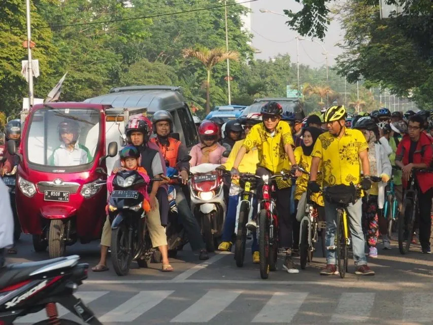 Dear, Sobat Pesepeda. Ini 4 Hal yang Perlu Kamu Lakukan Biar Nggak Jadi Bulan-Bulanan Orang Lain 3