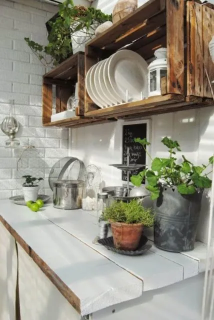 9 Model Rak Dapur Minimalis yang Keren dan Sederhana 10