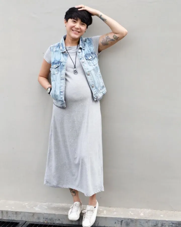 Udah Jadi Ciri Khas, 9 Sosok ini Punya Model Rambut yang Selalu Sama. Konsisten Banget! 11