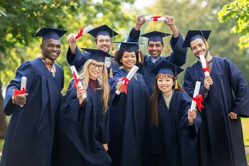 Mengulik 10 Gelar Sarjana Online Paling Populer. Makin Banyak Peminat Selama Pandemi~ 16