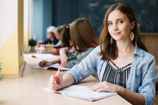 Kupas Tuntas Kuliah Kelas Karyawan; Alternatif Lanjut Berkuliah Sambil Tetap Kerja Full-time 7