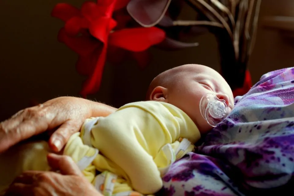Ketahui Plus-Minus Tidur Seranjang Bersama Anak. Pahami Juga dari Sisi Medisnya! 6