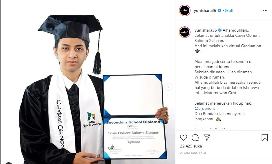 Anak Pertamanya Lakukan Wisuda Online Karena Virus Corona. Yuni Shara Beri Pesan Menyentuh dan Positif 5