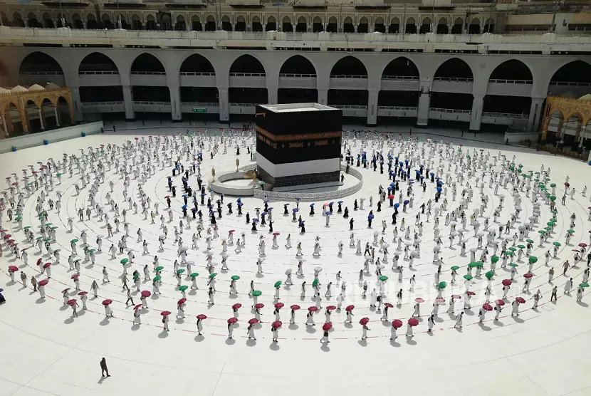 Potret Sepinya Ibadah Haji Tahun 2020 yang Dimulai Hari Ini. Biasanya 2,5 Juta, Tahun Ini Cuma 1000 Jamaah! 13