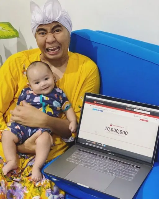 Kisah Sukses 4 TKI yang Berkarier Jadi Youtuber. Awalnya Iseng Hingga Kini jadi Miliarder~ 5