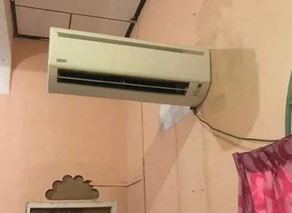 11 Potret Kocak Orang Salah Pasang Perabot Rumah. Semua Hal itu Emang Butuh Perhitungan yang Matang! 19