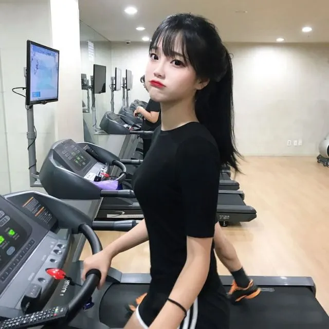 Kupas Tuntas Seputar Diet IU; Diet Ekstrem ala Idol K-pop yang Turunkan BB 5 Kg dalam Seminggu 13