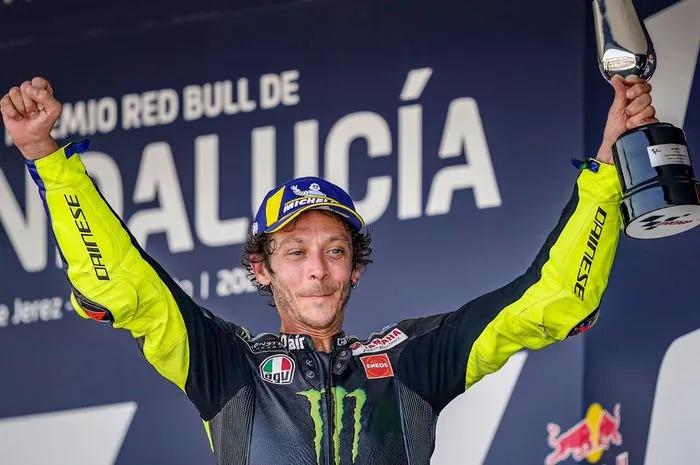 MotoGP Andalusia : Setahun Lebih Tak Naik Podium, Valentino Rossi Sukses Finish Ke 3 2