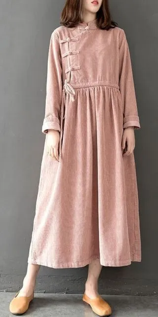 Sama Ademnya dengan Katun, Ini 9 Model Dress Linen Panjang yang Lagi Hits Banget! 11