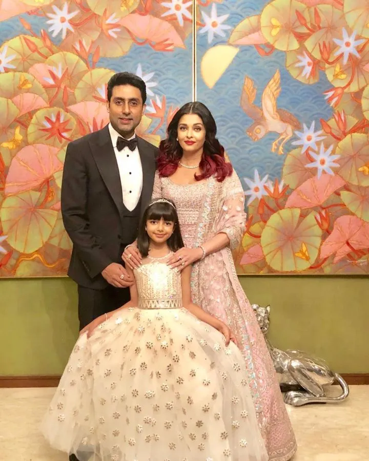 Dinyatakan Negatif Corona, Aishwarya Rai dan Putrinya Diperbolehkan Pulang Pasca Dirawat 10 Hari 3