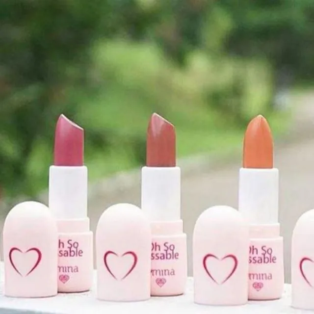 Sebelum Ada yang Matte, Ini 4 Lipstik Andalan Banyak Cewek Termasuk Kamu. Hayo, Ngaku! 6