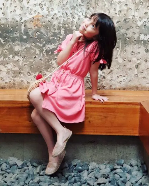 Layaknya Model Profesional, 8 Anak Artis ini Pintar Bergaya di Depan Kamera. Fotogenik Banget, sih~ 13