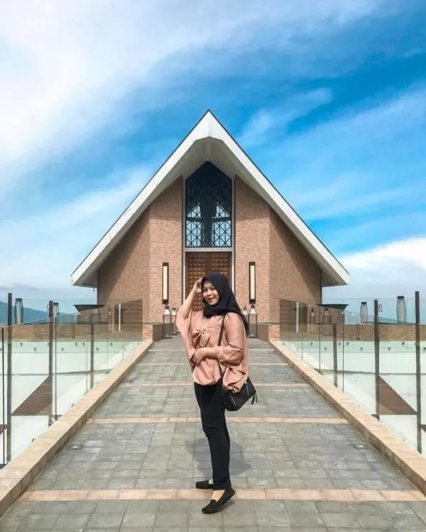 Amarta Hills Hotel di Batu, Destinasi Staycation Seru dengan Pemandangan Alam Menakjubkan! 9