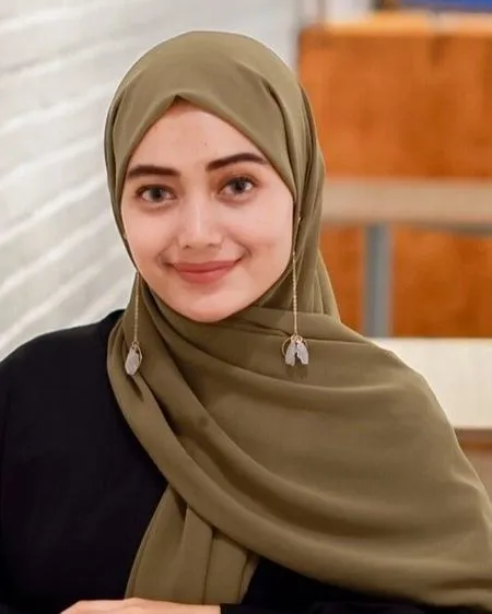 5 Aksesoris Penunjang Penampilan Berhijabmu. Nggak Norak, Justru Lucu! 7
