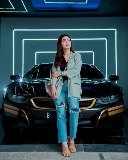 Keren! Cuma Lulusan SD dan Sempat Jadi ART, Crazy Rich Surabayan ini Bagikan Tips Suksesnya 8