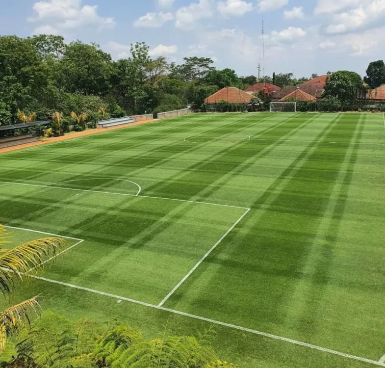 Wah, Ada Lapangan Bola Berstandar Internasional di Boyolali. Nggak Kalah Sama Stadion Liga Inggris! 10
