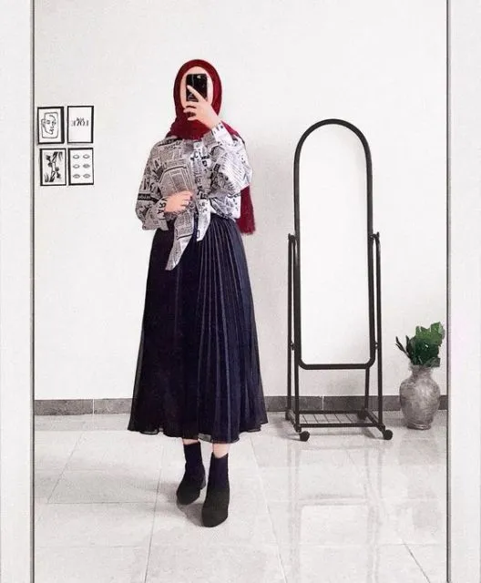 Tampil Rapi dan Formal Nggak Melulu Kaku, Para Hijaber Ini Jadi Buktinya! 12