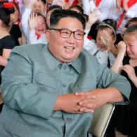 Dianggap Berpotensi Melunturkan Budaya Korut, Kim Jong Un Bakal Hukum Warganya yang Nonton Drakor