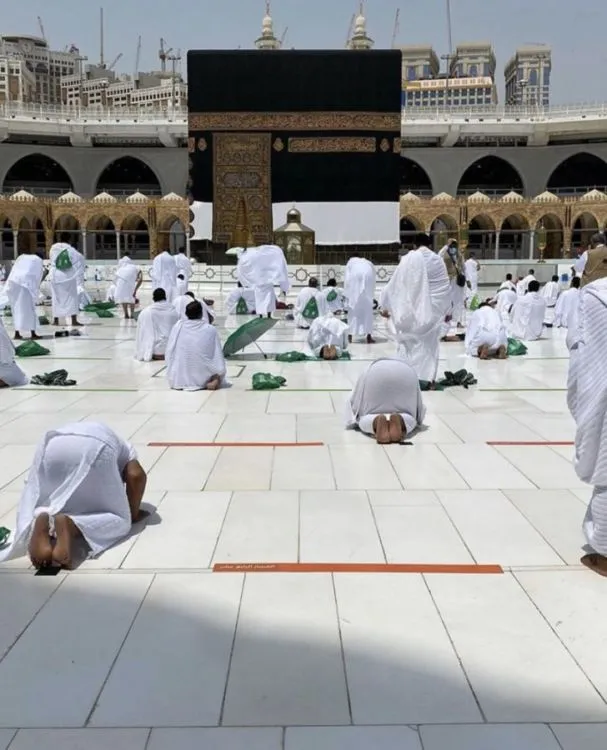 Potret Sepinya Ibadah Haji Tahun 2020 yang Dimulai Hari Ini. Biasanya 2,5 Juta, Tahun Ini Cuma 1000 Jamaah! 14