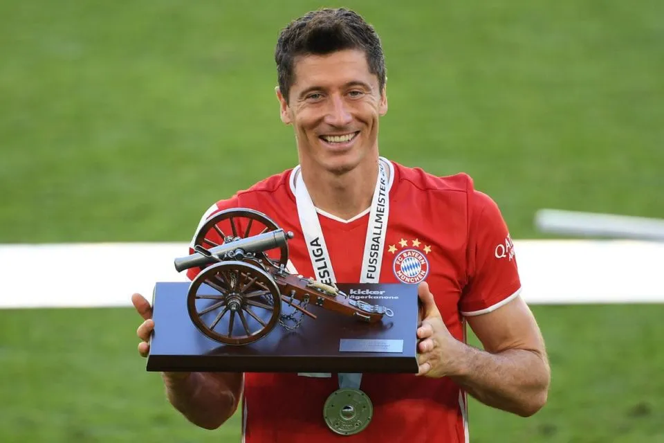 Gara-Gara Pandemi Ballon d'Or 2020 Resmi Ditiadakan. Sedih, Padahal Banyak Pemain yang Layak Lho 6