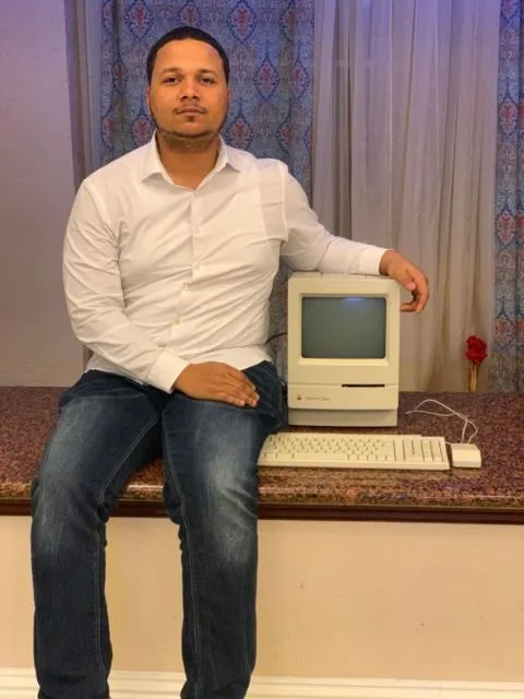 Saat Bayi Dibuang ke Bak Sampah, ini Kisah Freddie yang Kini Jadi CEO dan Miliarder Filantropis 7