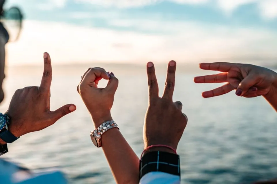 6 Mantra Afirmasi Positif yang Bisa Kamu Gunakan Biar Nggak Melulu Pesimistis Tentang Hubungan 11