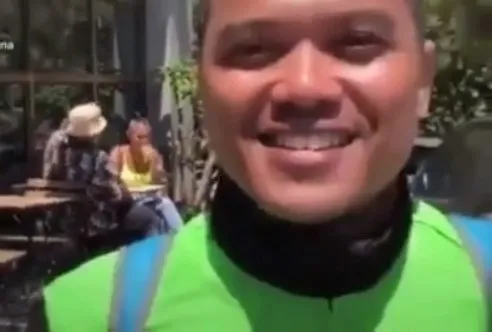 Viral, Momen Pertemuan Agnez Monica dan Driver Ojol Menuai Pujian. Ramah Banget~ 3