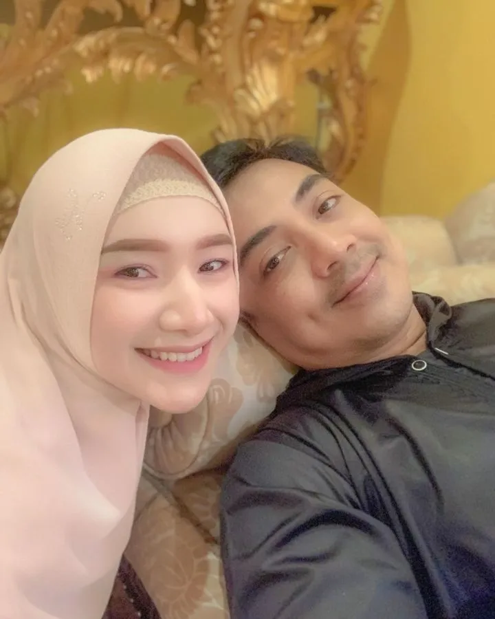 10 Artis Indonesia yang Taaruf Sebelum Menikah. Pacarannya Setelah Sah 17