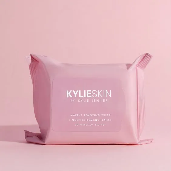 4 Jenis Pembersih Makeup yang Wajib Kamu Tahu. Beda Jenis, Beda Pula Fungsinya! 8