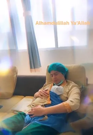 Sempat Ada Masalah dengan Kandungan, Akhirnya Cut Meyriska Melahirkan Bayi Laki-Laki. Selamat ya! 5