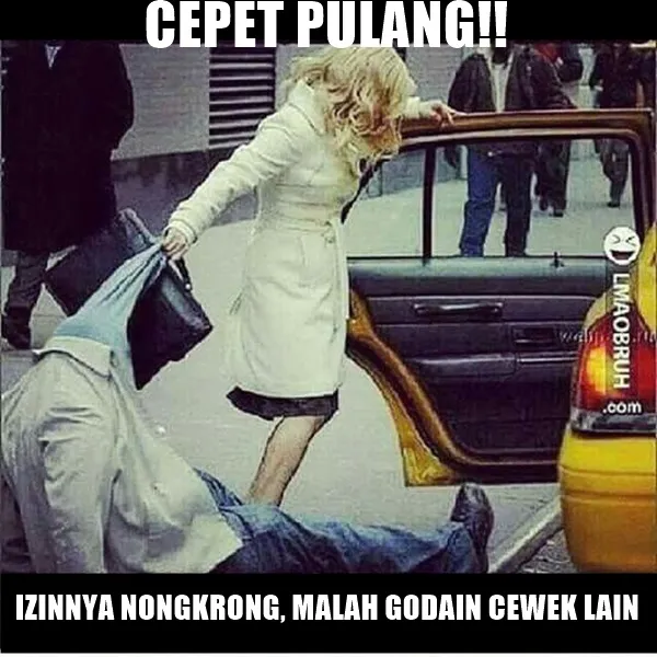 11 Gambaran Kocak Cewek Kalau Lagi Posesif. Nggak Ada Sedikit pun Celah buat Cowoknya Mengelak! 18