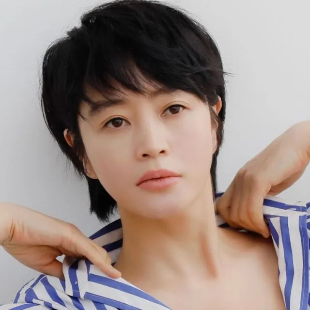 11 Artis Drama Korea yang Awet Muda Banget, Tetap Tampil Segar di Usia 50 Tahun Lebih 17