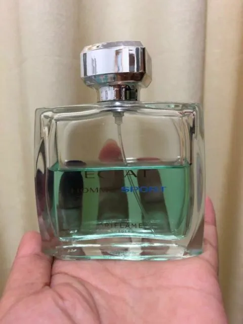 11 Rekomendasi Parfum Pria yang Disukai Wanita 15
