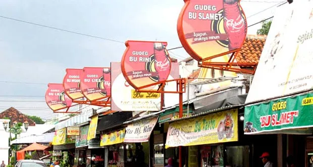 Baru Ditinggal sang Maestro, Begini Asal Usul Gudeg sampai Jadi Melegenda. Sarat Nilai Sejarah! 6