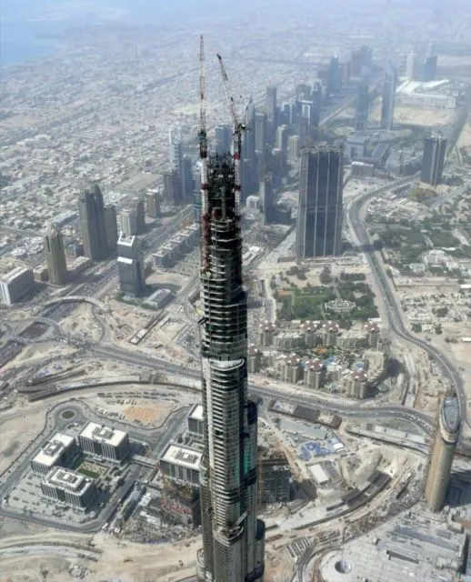 Setinggi Apa Gedung Pencakar Langit Bisa Dibangun, Bisakah Sampai Luar Angkasa? Ini Jawaban Pakar 4