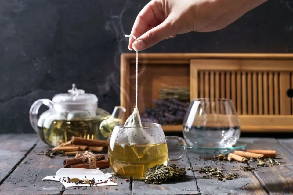 6 Cara Benar Minum Teh Hijau Agar Khasiatnya Tak Berkurang, Terutama Menurunkan Berat Badan 20