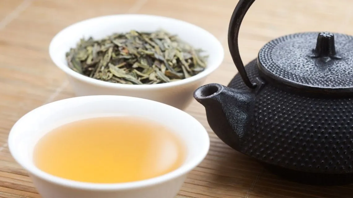 6 Cara Benar Minum Teh Hijau Agar Khasiatnya Tak Berkurang, Terutama Menurunkan Berat Badan 18