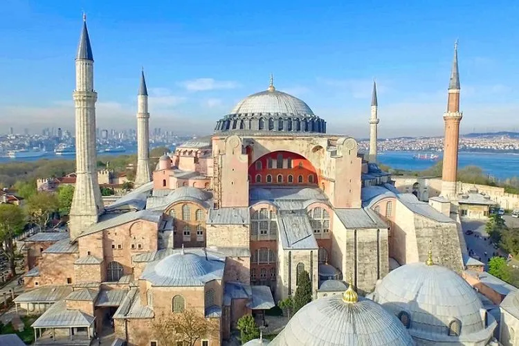 Ramai Diperbincangkan, Berikut 4 Fakta Menarik Hagia Sophia, Museum yang Kembali Dijadikan Masjid 7
