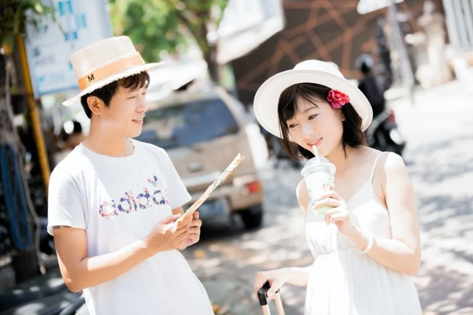 10 Kebiasaan Unik Orang Jepang yang Bikin Geleng-Geleng Kepala. Sewa Pacar Palsu tuh Lumrah Banget! 13