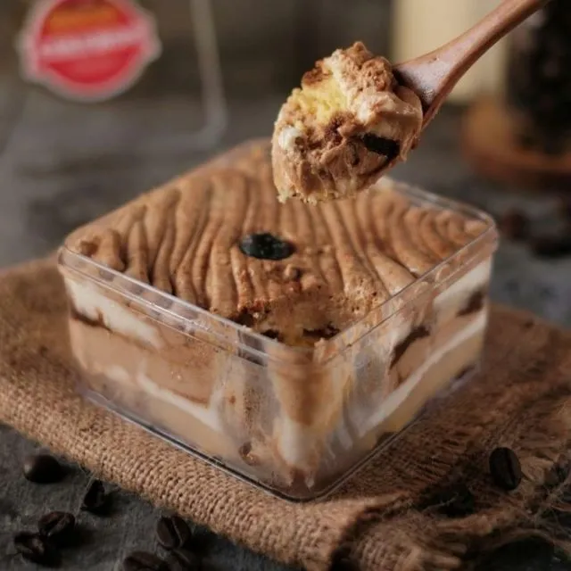 7 Resep Dessert Box Ala Rumahan yang Manisnya Nggak Bikin Enek. Ada Topping Regal atau Buah 7