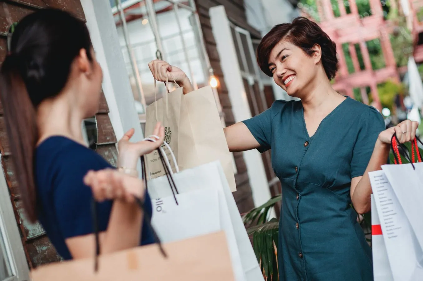 Menjaga Hubungan Pertemanan dengan Cara Mendukung Bisnis. Ingat, Jualan Teman Itu Bukan Sedekah! 7