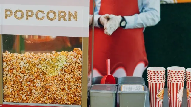 Pernah Ditolak Masuk Bioskop, Inilah Perjalanan Popcorn sampai Bisa Jadi Camilan Wajib saat Nonton 18