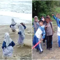 Kisah Miris Siswa di Pulau Seram, Harus Jalan Kaki 3 Kilometer dan Seberangi Sungai Deras ke Sekolah