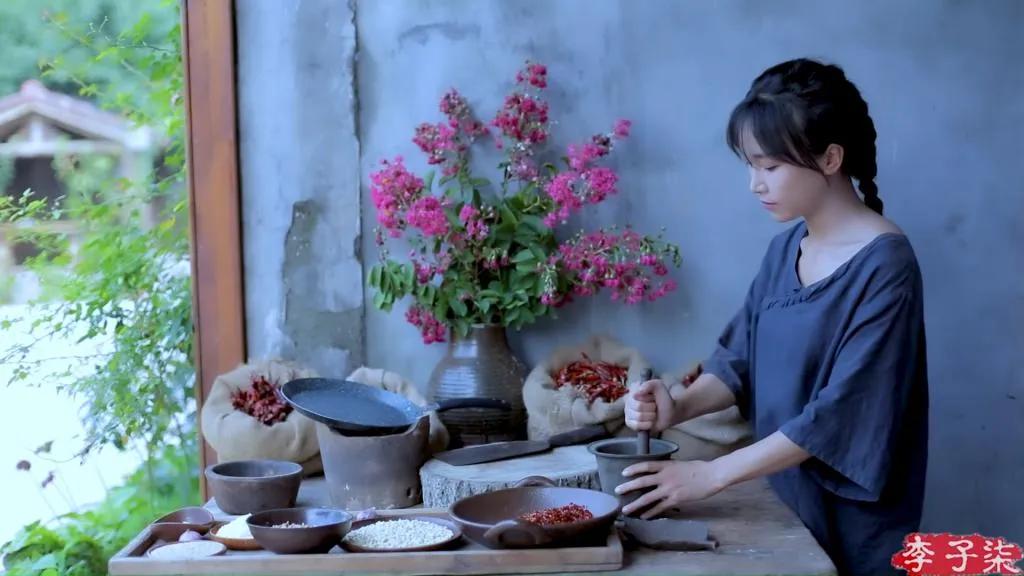 Kisah Sukses Li Ziqi; Youtuber Kaya Raya Asal Cina yang Konten Videonya tentang Hidup di Desa 5